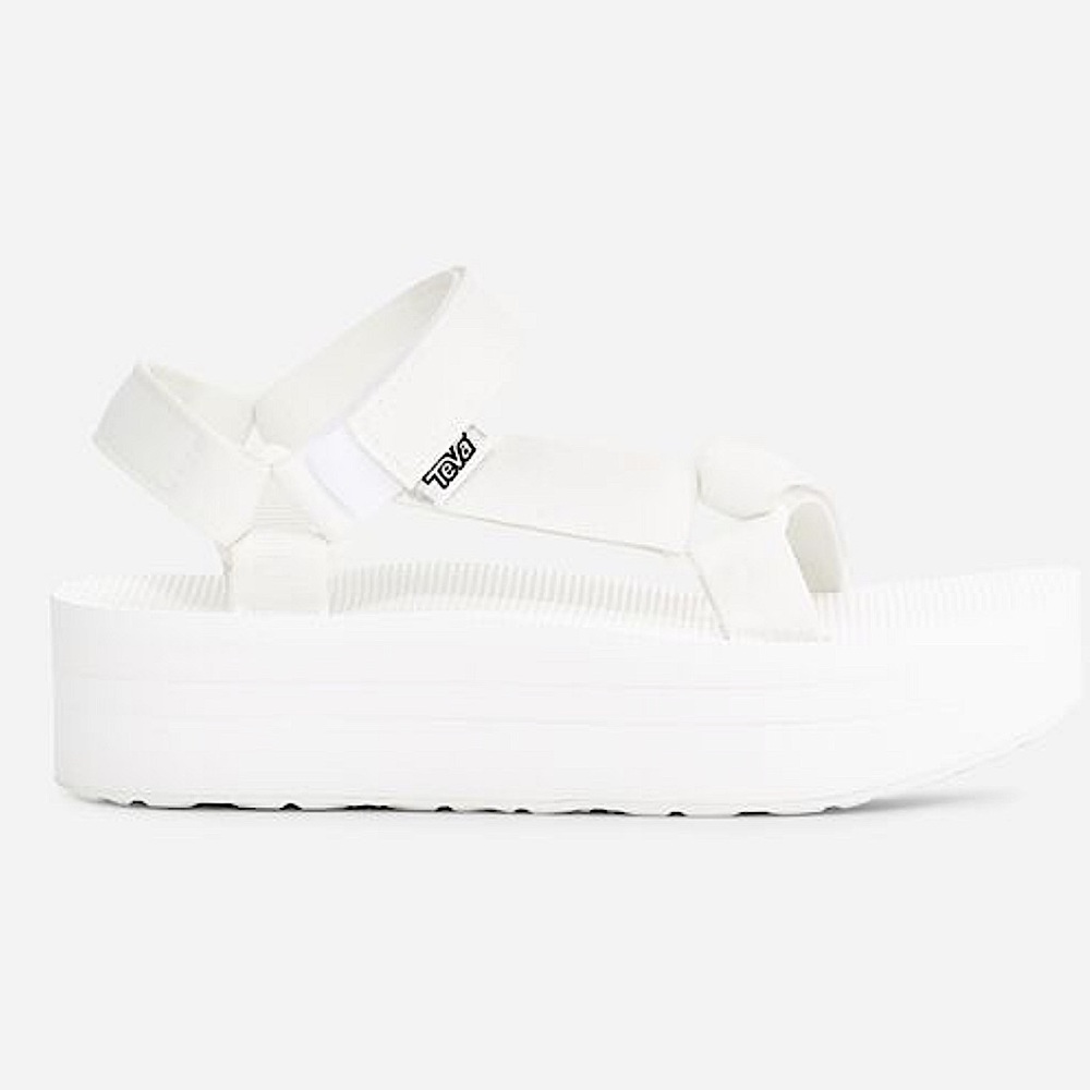 Teva Flatform Universal, size 6, White, New in box